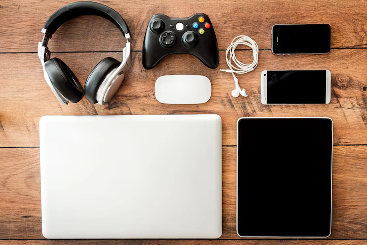 Latest Tech Gadgets That Work Perfectly with Consoles